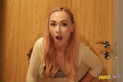 Stuck In Door – Jenny ติดประตูออกไม่ได้สุดท้ายโดนจับเย็ด xxx